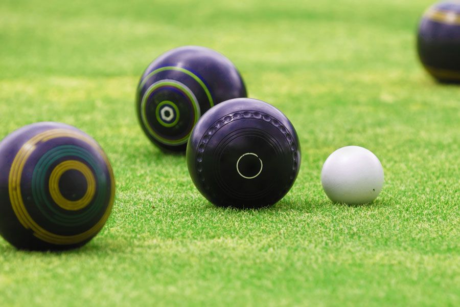 bowls on green
